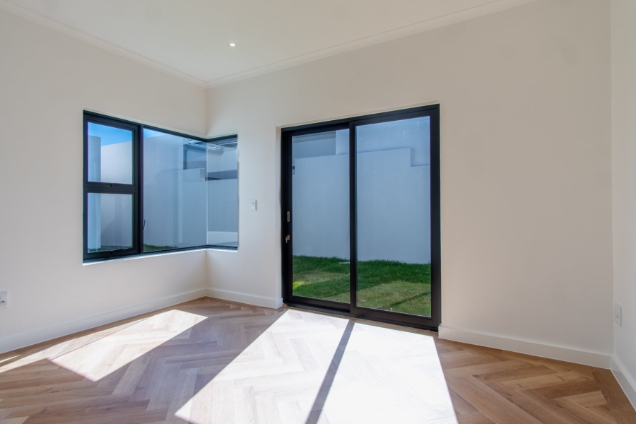 3 Bedroom Property for Sale in Sandown Western Cape